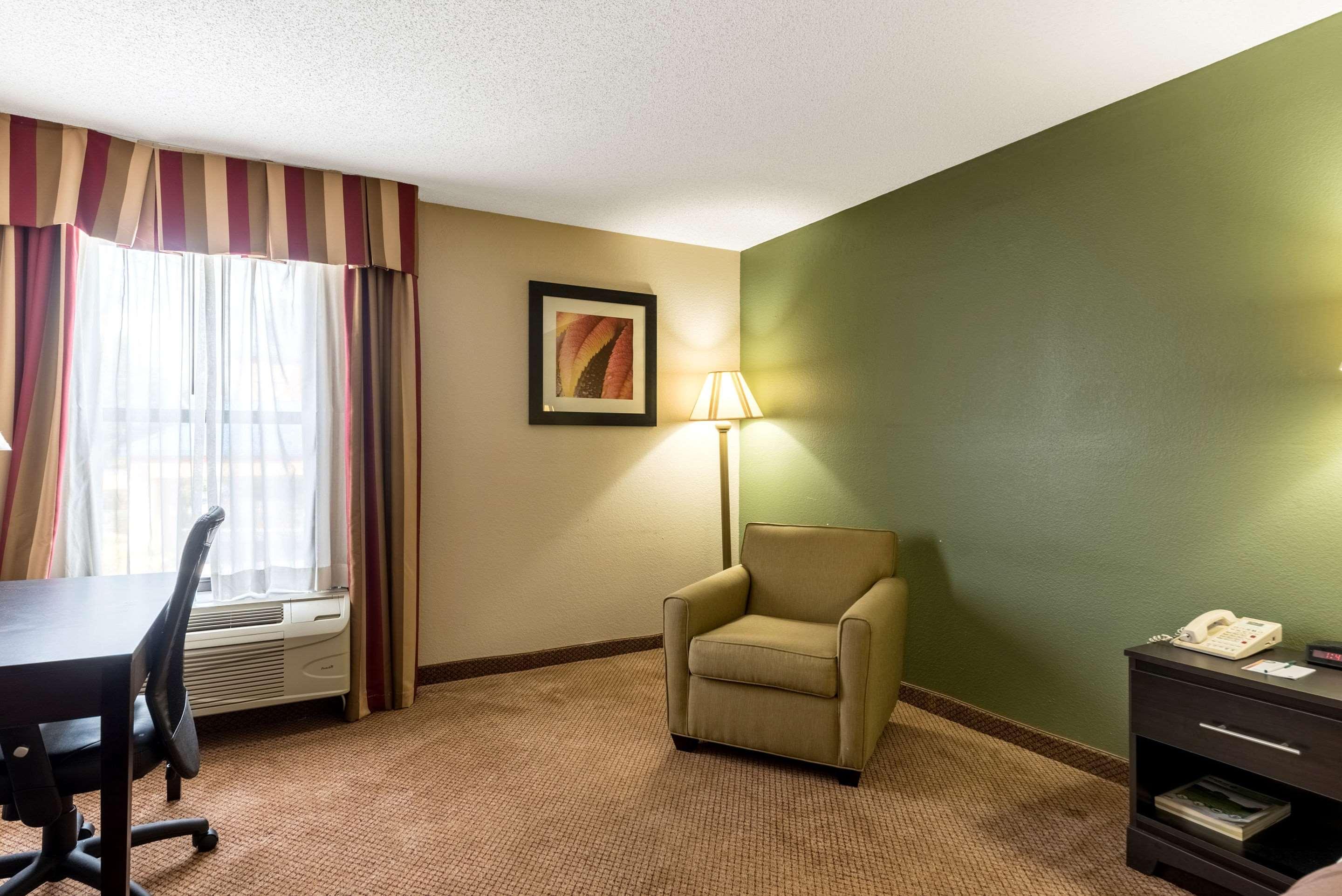 Quality Inn & Suites Clemmons I-40 Kültér fotó