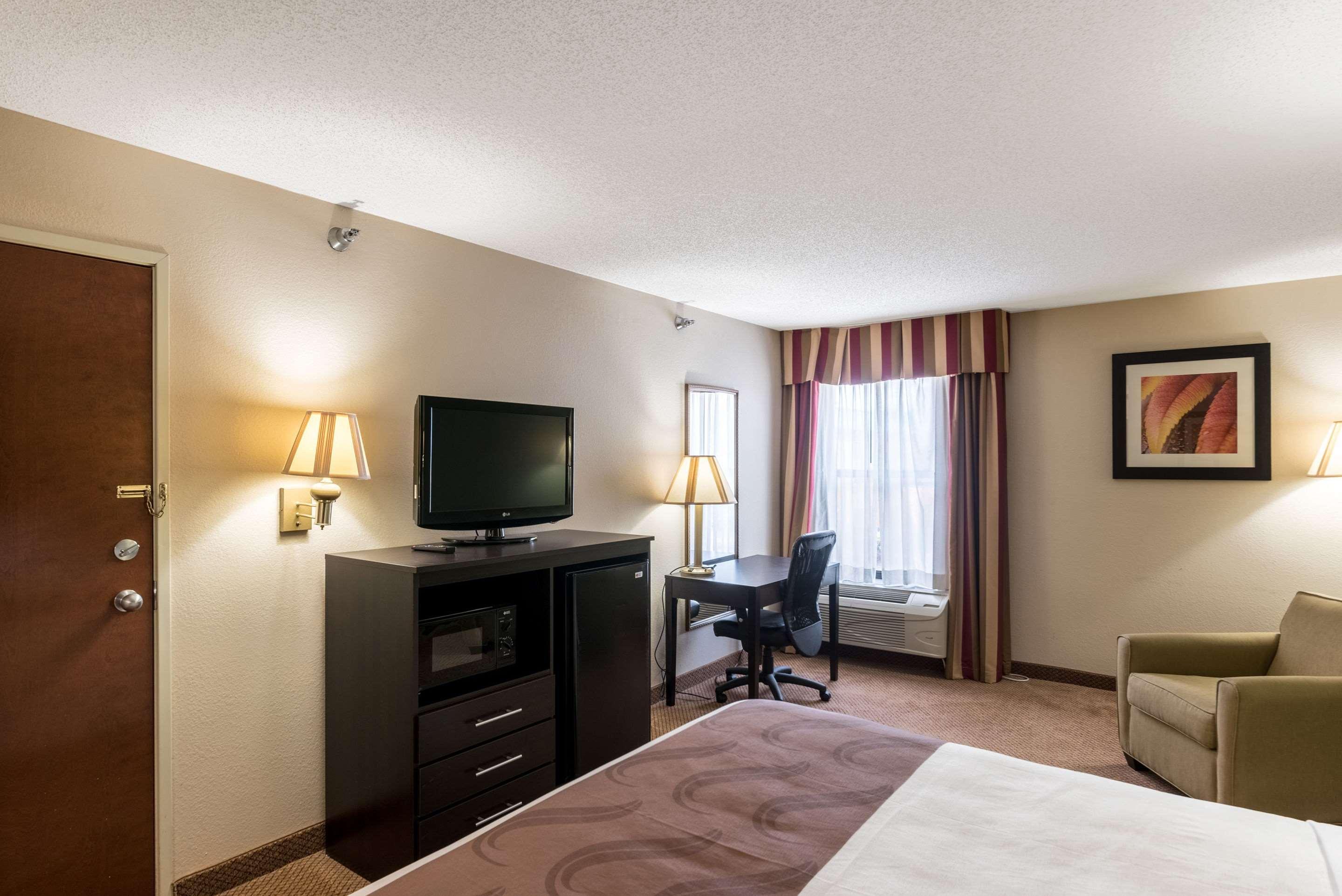 Quality Inn & Suites Clemmons I-40 Kültér fotó