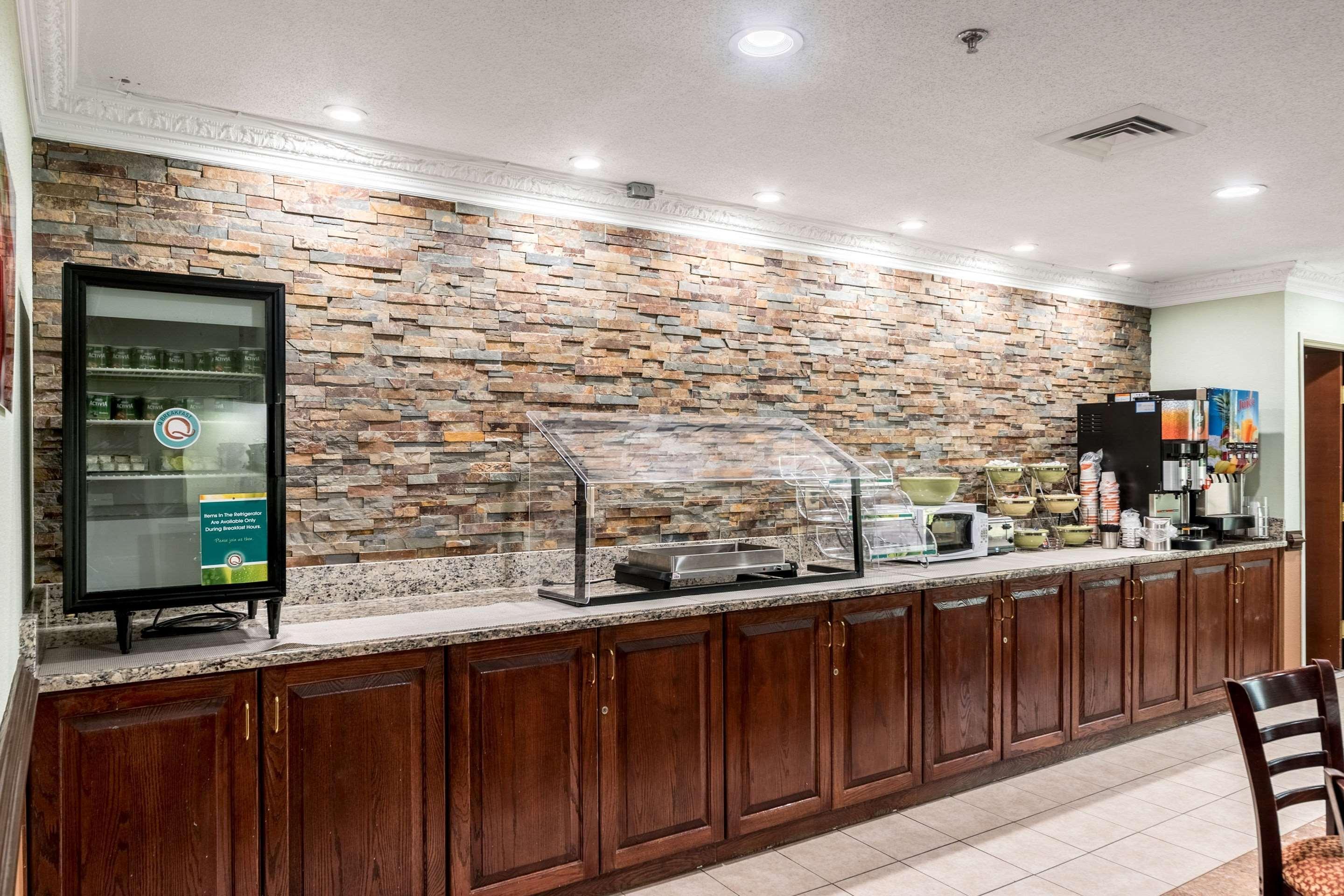 Quality Inn & Suites Clemmons I-40 Kültér fotó