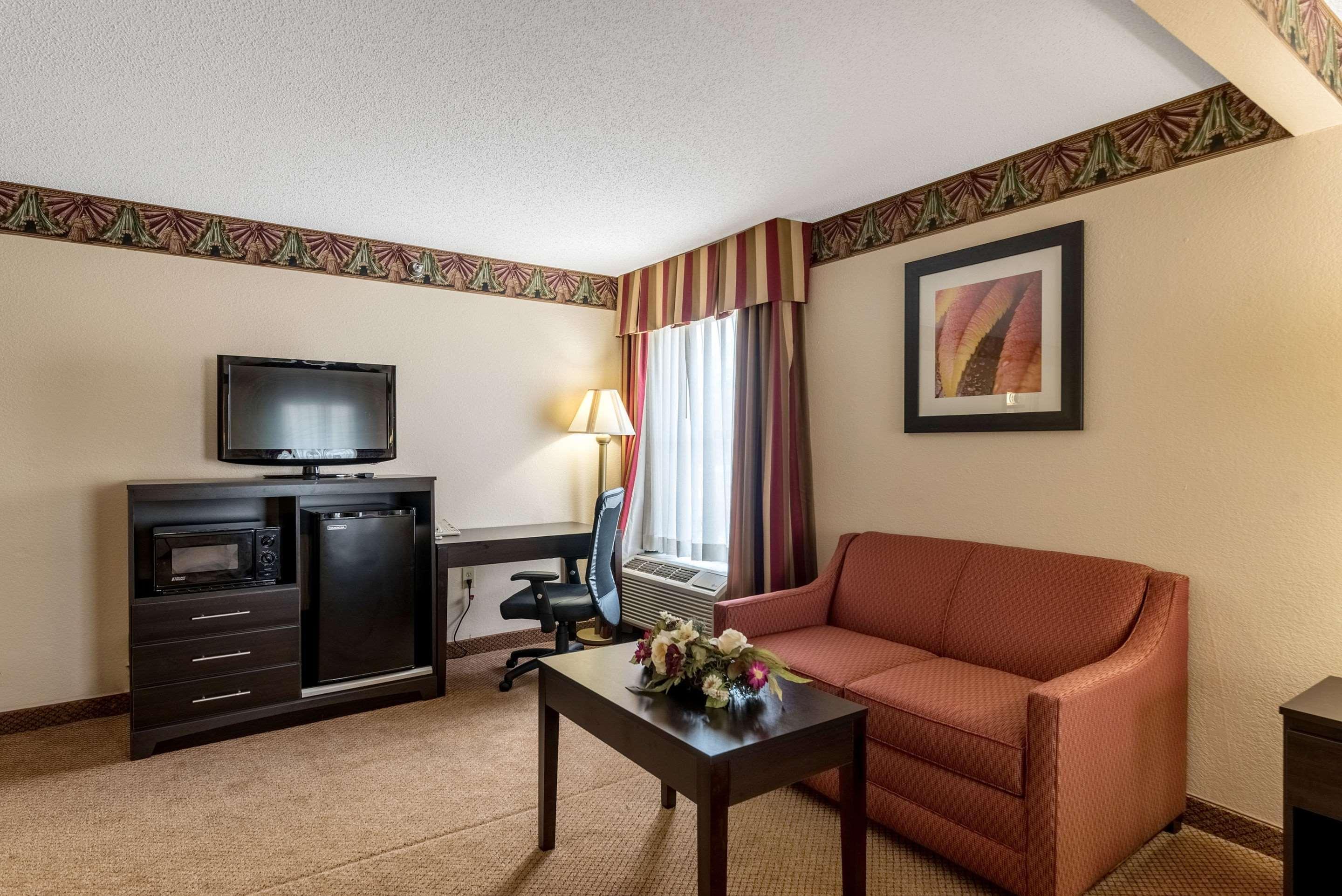 Quality Inn & Suites Clemmons I-40 Kültér fotó