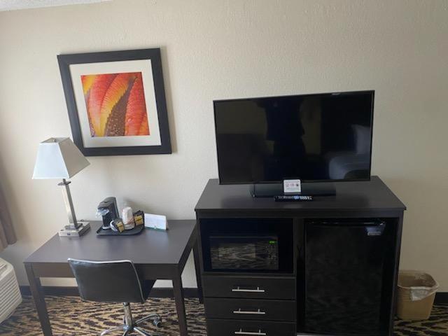 Quality Inn & Suites Clemmons I-40 Szoba fotó