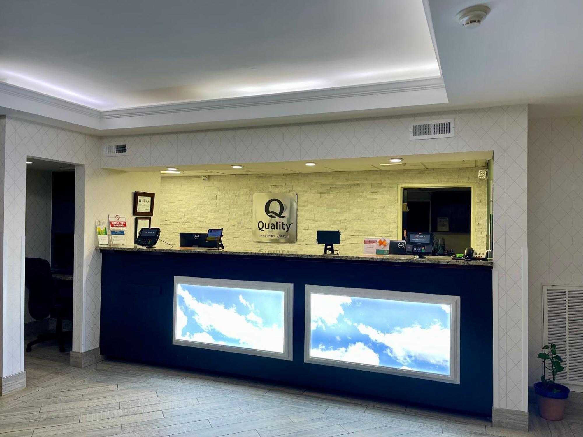 Quality Inn & Suites Clemmons I-40 Kültér fotó